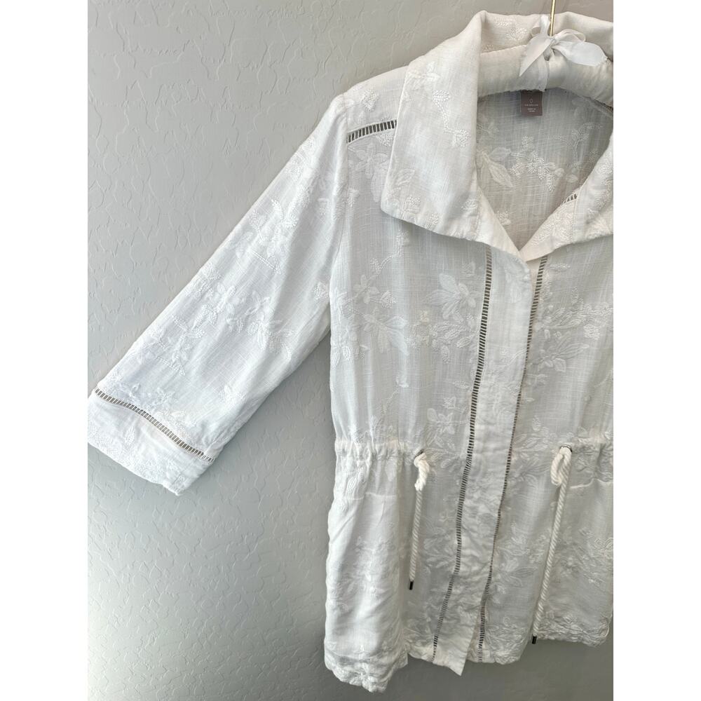 CHICO’S | White Embroidered Button Jacket Top Drawstring Waist | Size 0 Small - Picture 4 of 8